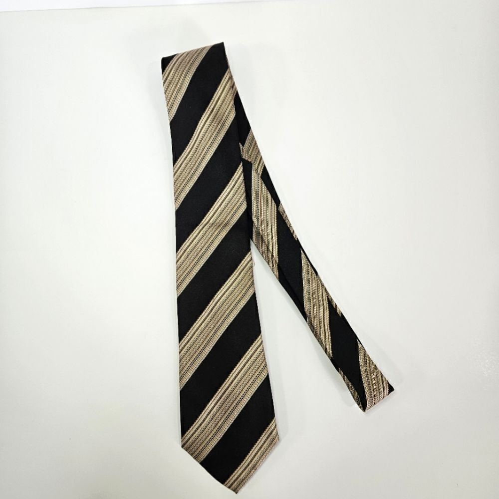 Vintage Valentino Cravatte Pure Italian 100% Silk Designer Striped Necktie Tie
